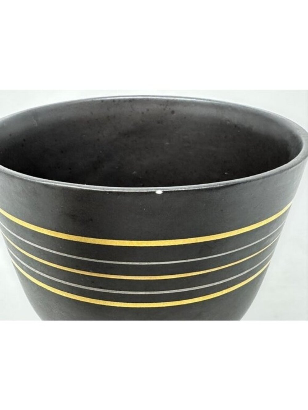 Vtg VEE JACKSON CALIFORNIA 10" URN w/ FINIAL LID Black/Brown Gold Silver Lines - Picture 13 of 13